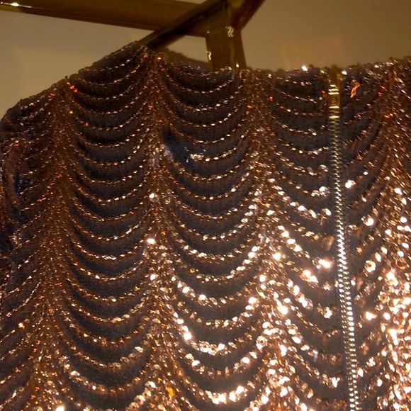 GORGEOUS Charlotte Russe Shimmery Dress💞 - Picture 4 of 4